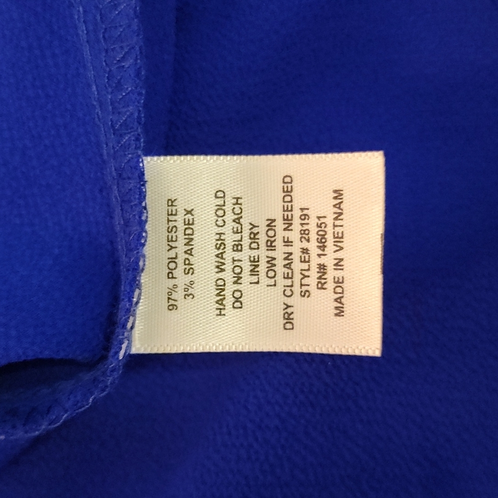 Monteau blue top size large - Picture 4 of 4